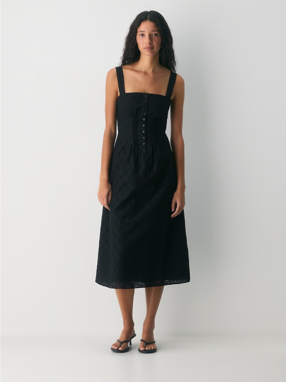 Aritzia Wilfred Thimble Dress